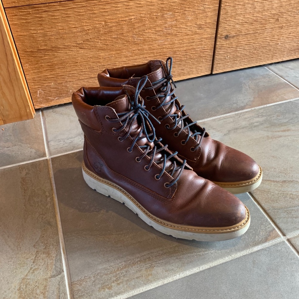 🥾 Timberland Lace Up Boots